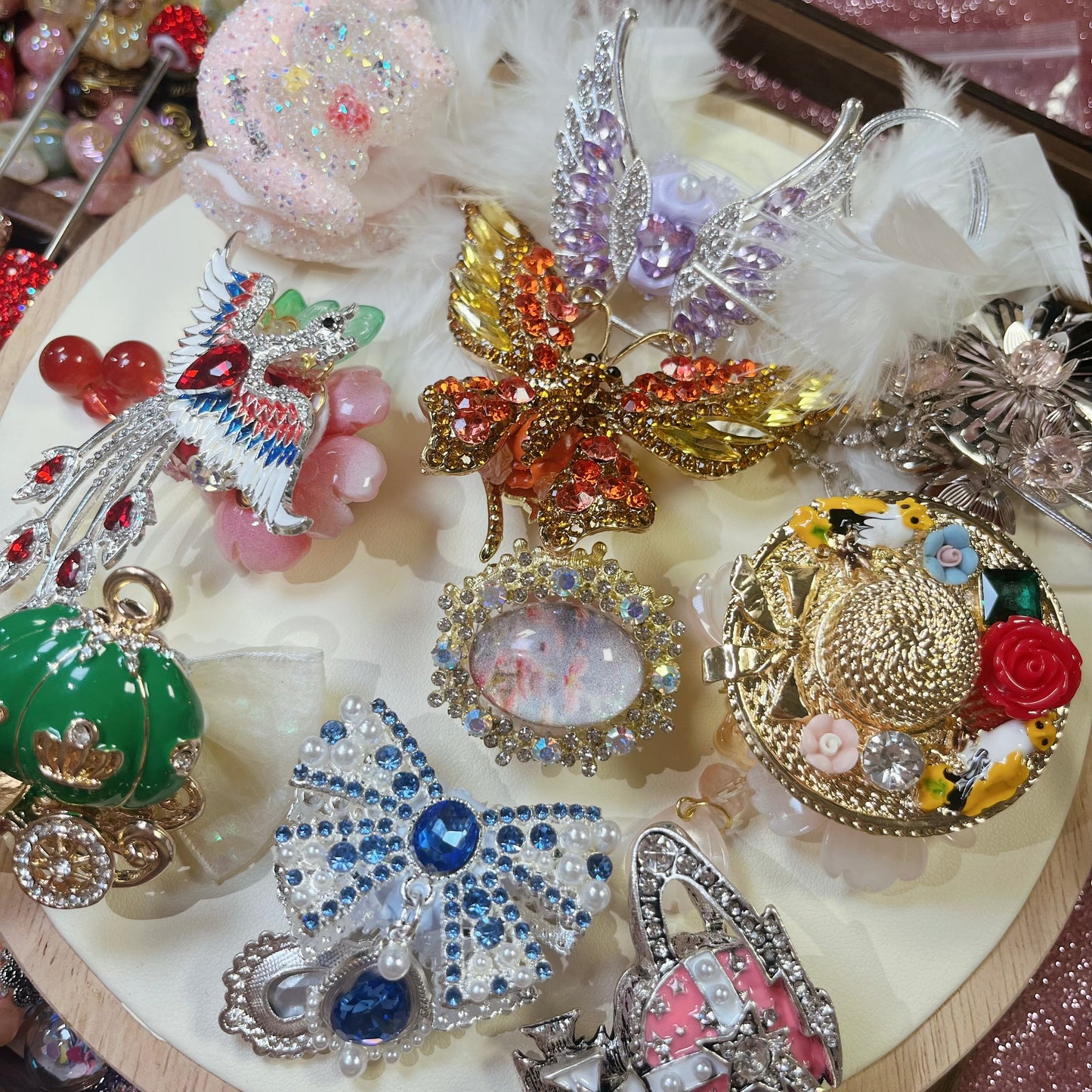 Hot sale DIY gorgeous. Luxury accessories. Suitable for beaded pens. Mobile phone chains - open in live broadcast